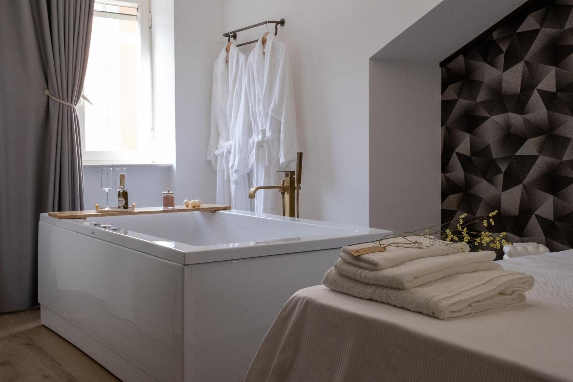 Coraline Deluxe Rooms Castellammare di Stabia Buitenkant foto
