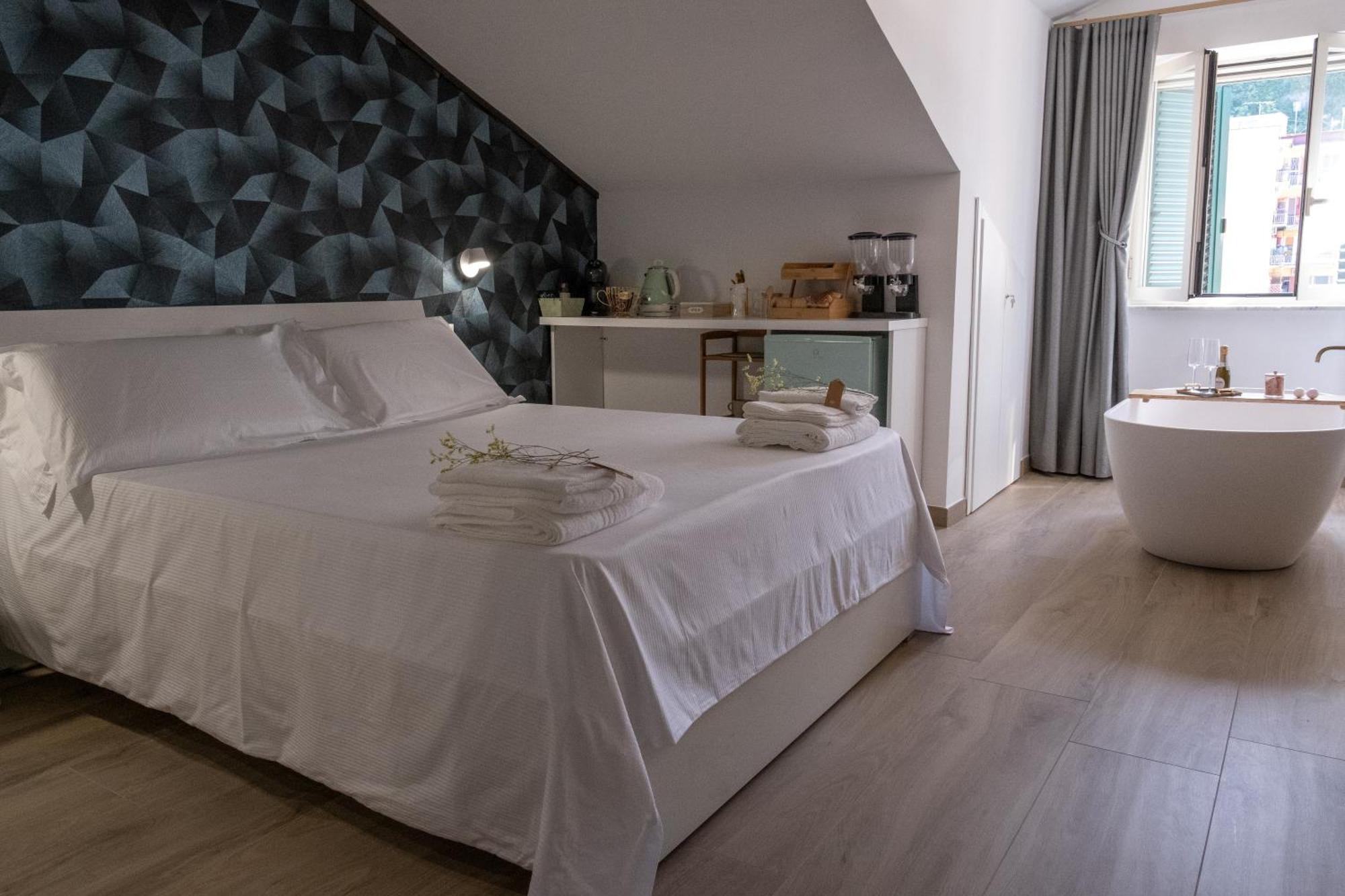 Coraline Deluxe Rooms Castellammare di Stabia Buitenkant foto